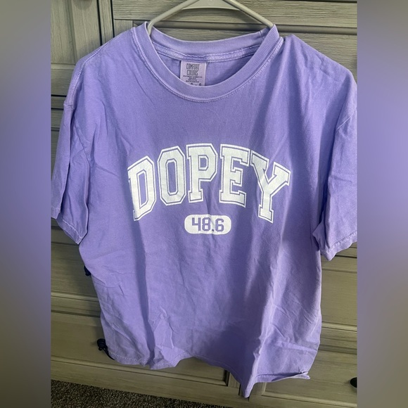 Comfort Colors Tops - Dopey t-shirt, size large, Comfort Colors